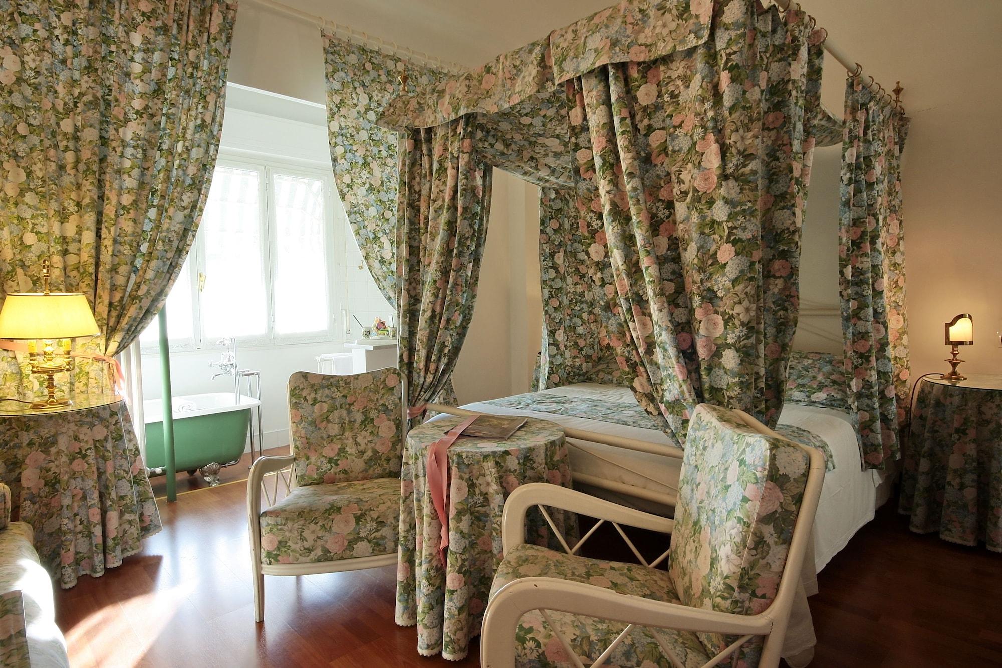 Eveline Portosole Hotel Sanremo Bagian luar foto