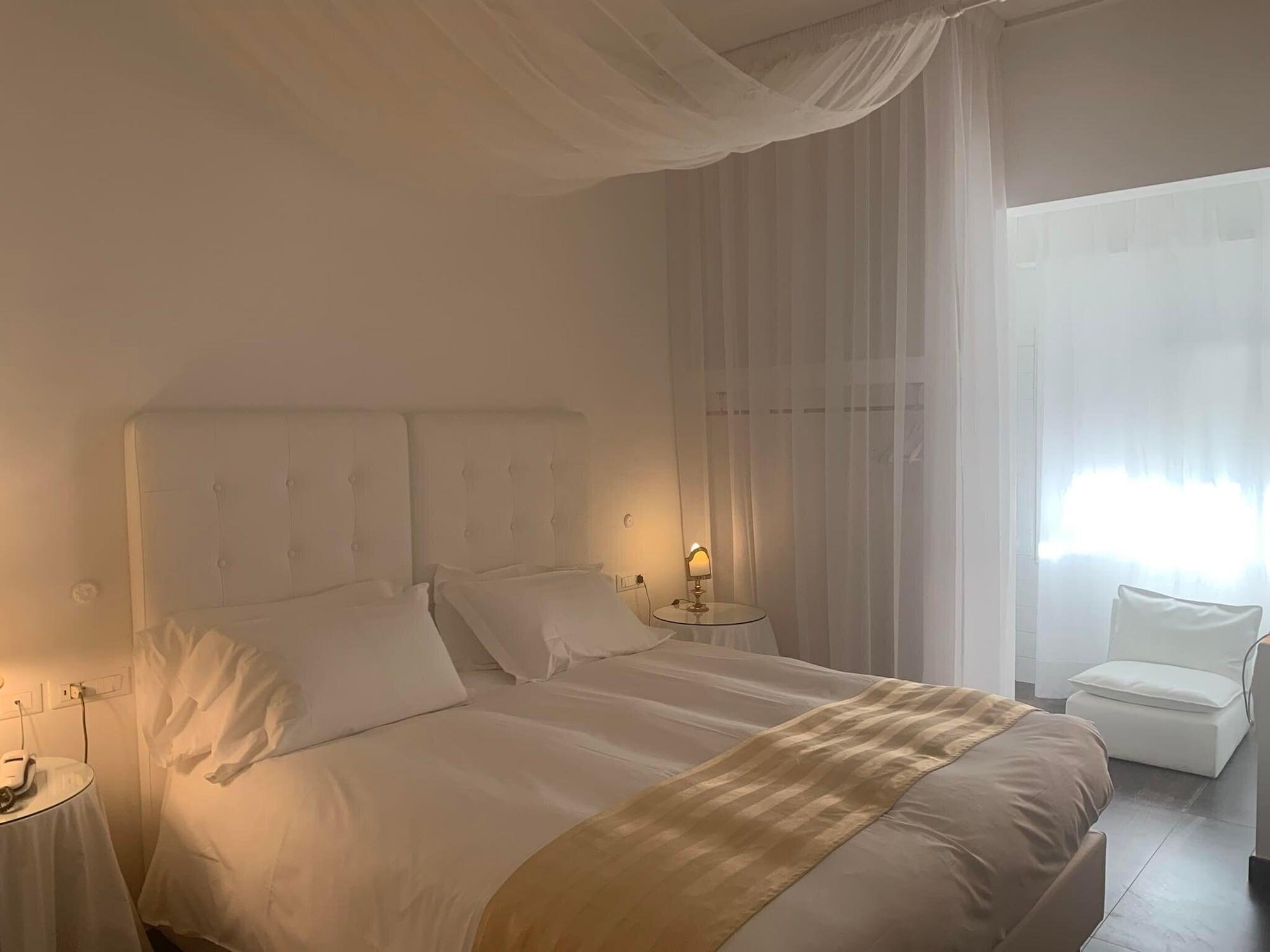 Eveline Portosole Hotel Sanremo Bagian luar foto